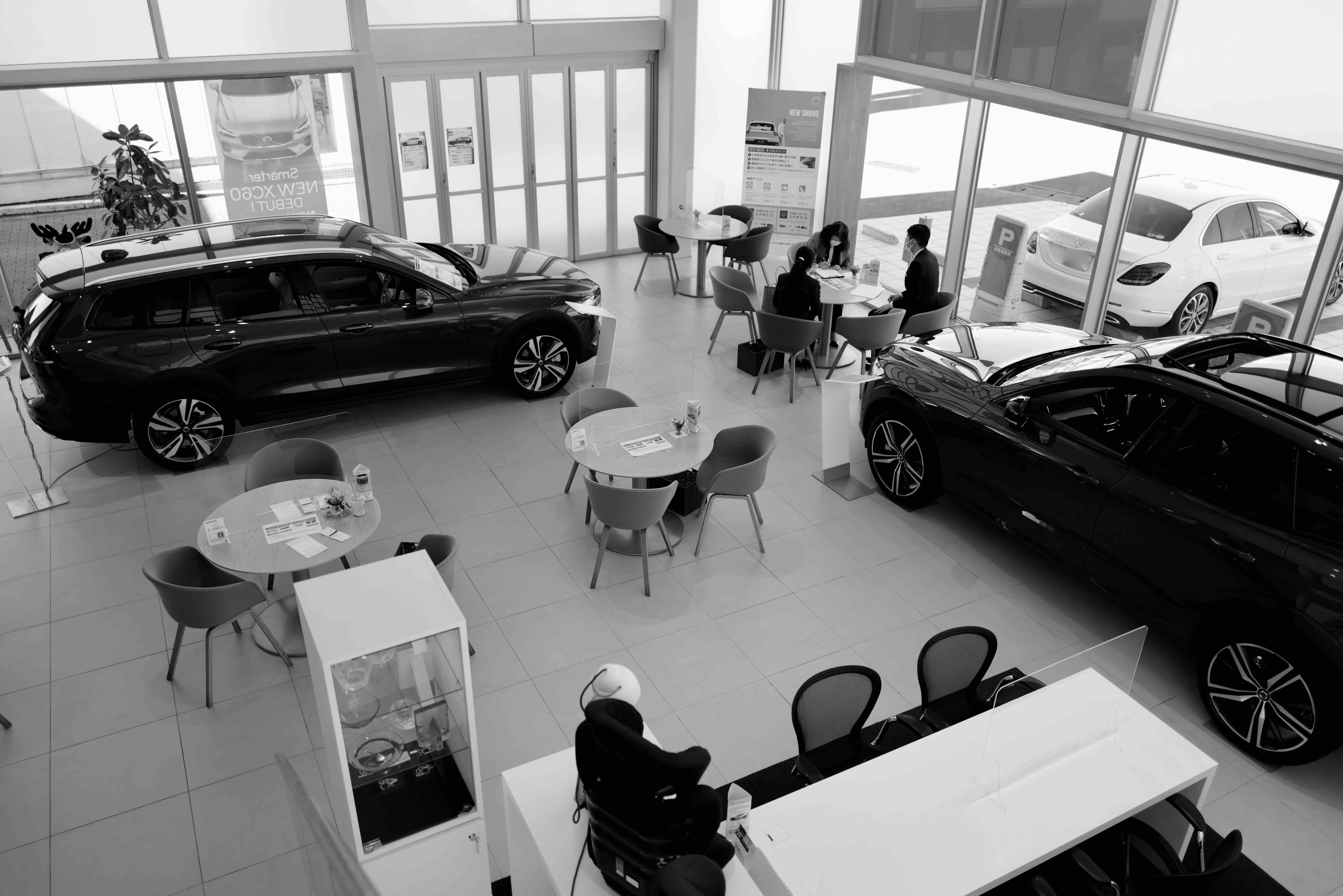 How a real-time automotive sales platform embedded consumer intelligence without building data infrastructure